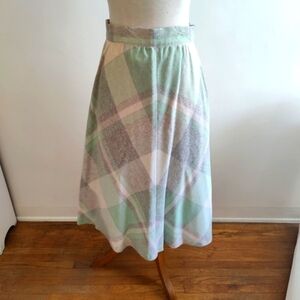Vintage Plaid Skirt • Mint Green, White & Gray • Size Small